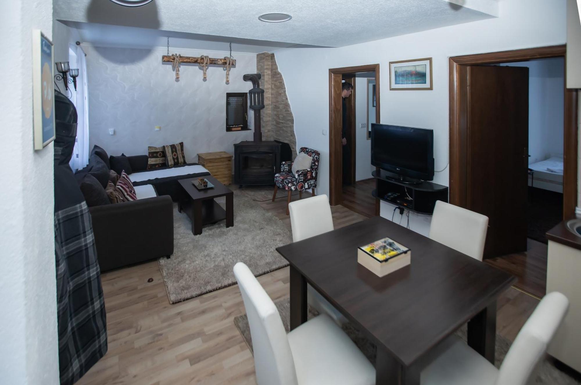Apartment T&T Jahorina Eksteriør billede